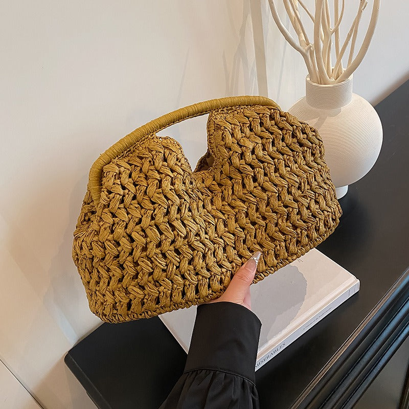 Débora | Bolsa de Palha em Formato de Concha