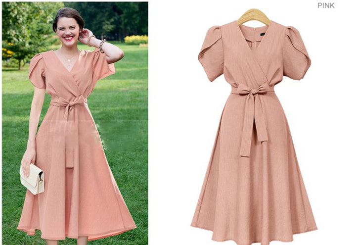 Celeste | Vestido Plus Size com Decote em V e Mangas Curtas